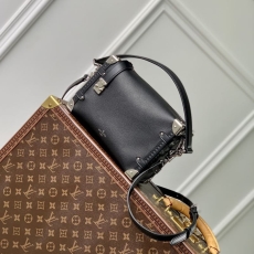 LV Box Bags